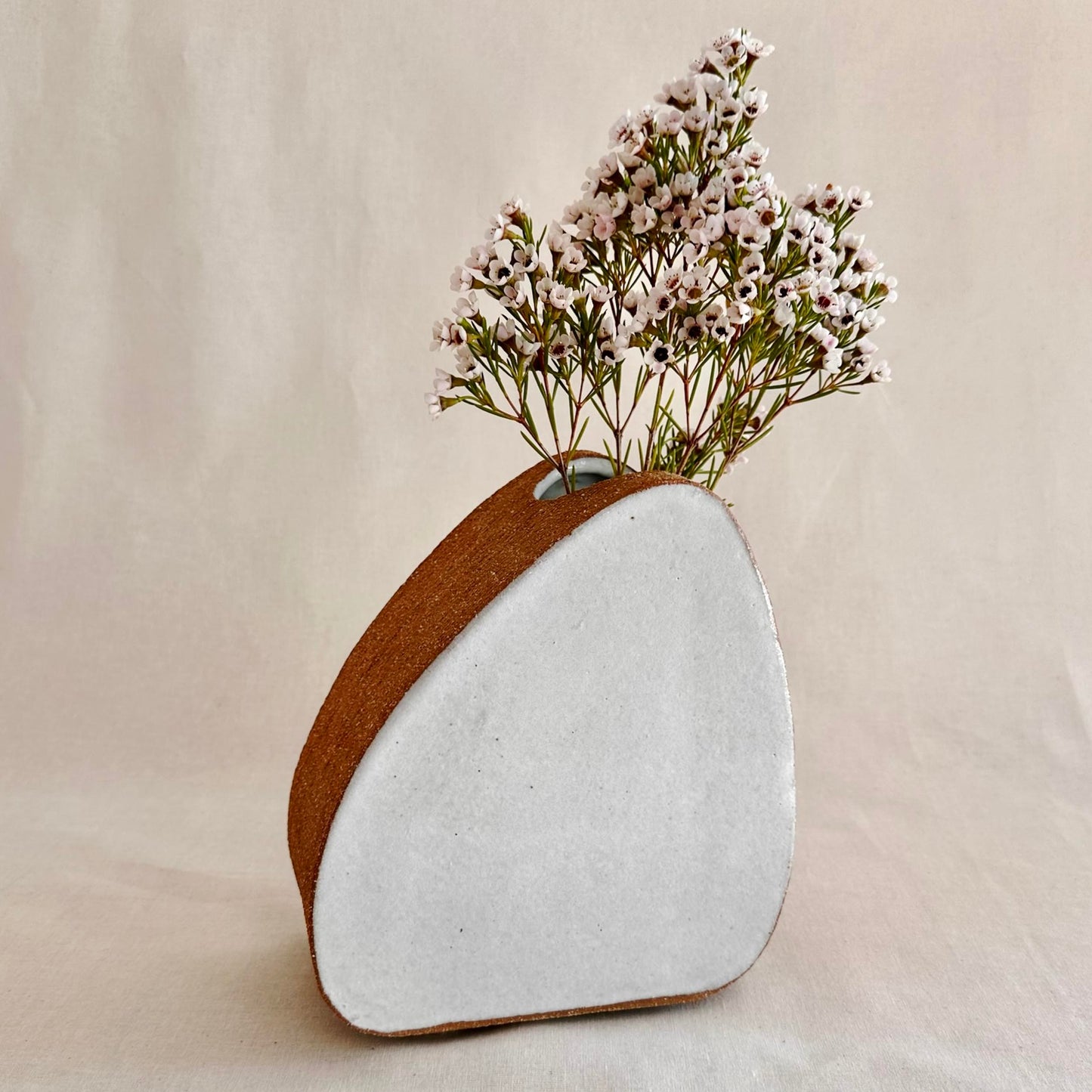 Flower Vase - Pebble Shape - White & Raw Clay