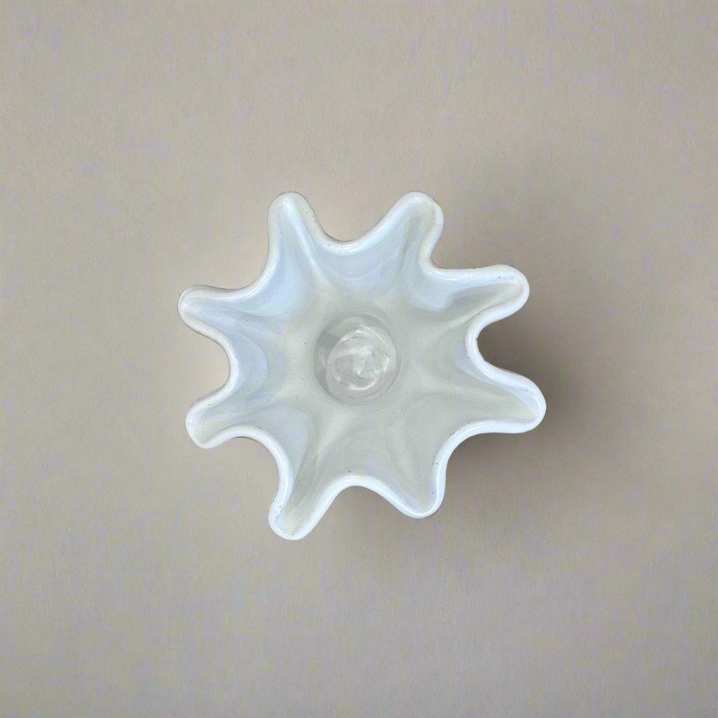 White Ruffle Flower Pedestal Vase - Short