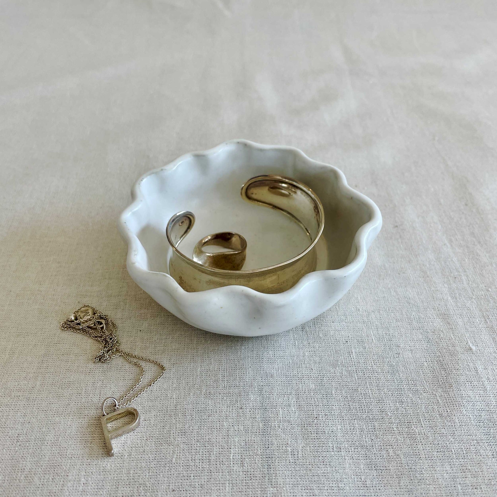 White Bracelet Bowl with Ripple Edge