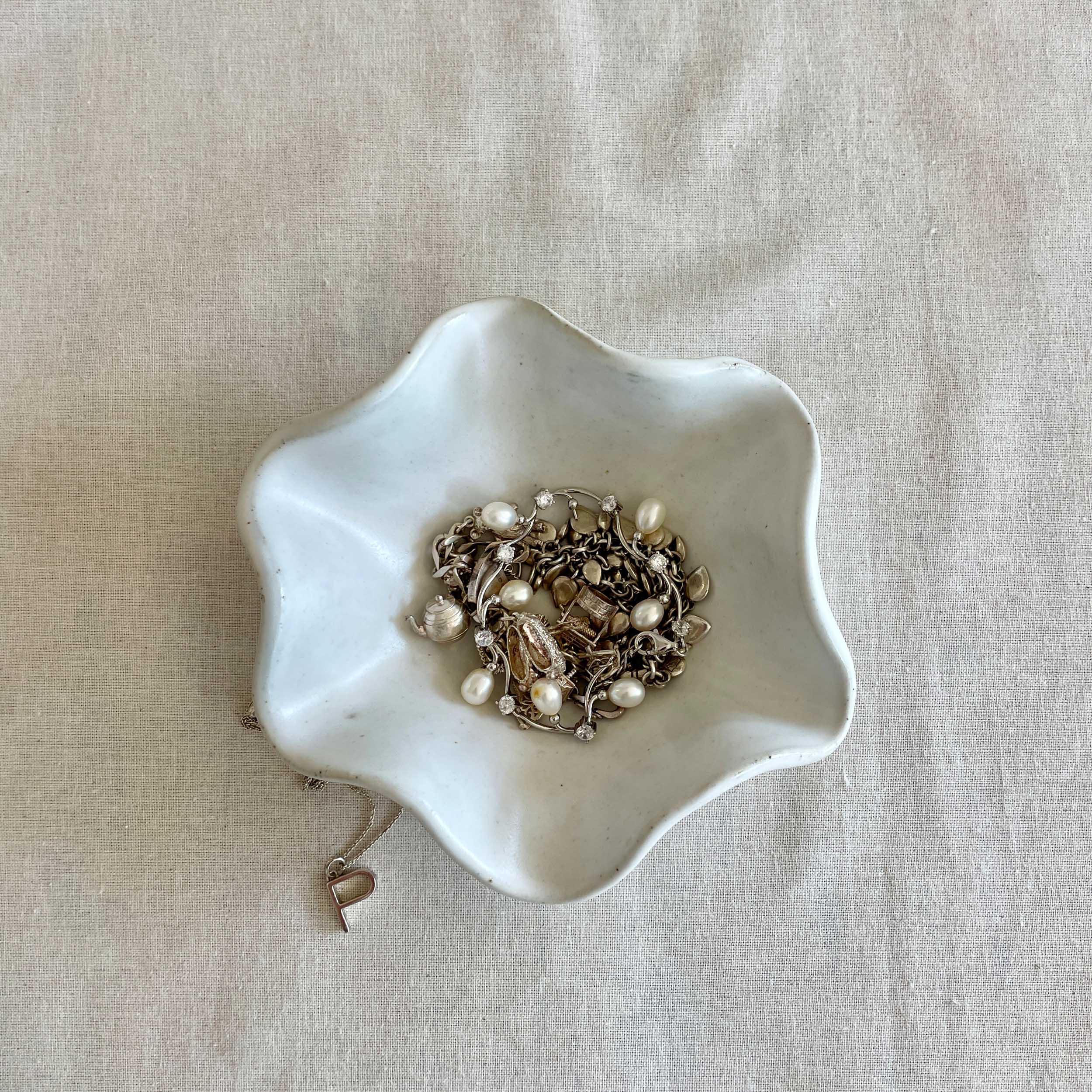 White Wave Jewellery Dish