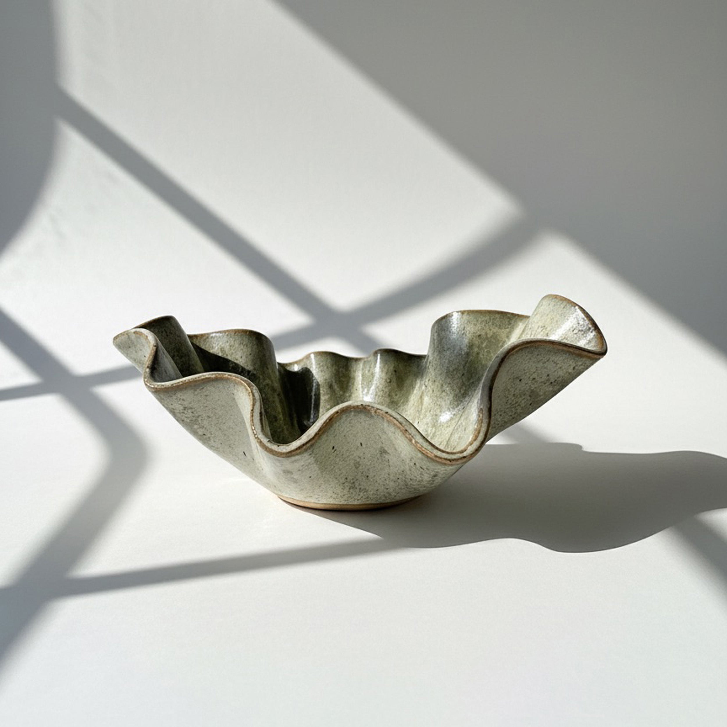 Decorative Wave Dishes - Small