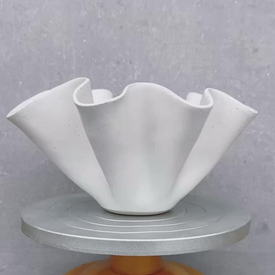 Tall Wave Bowl - Large/X-Large White