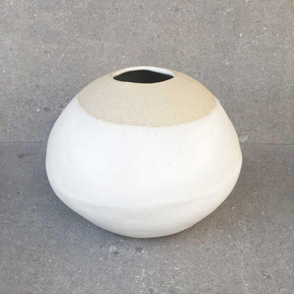 Avoca White Pod Vase - Polly Barton